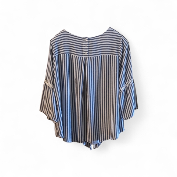 Alyx Striped Bell Sleeved Top Women's 3X Blue White Striped Soft Peasant Boho - Picture 6 of 16